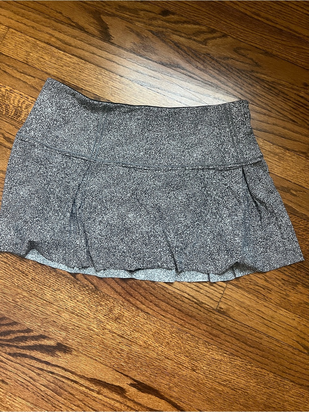 Lululemon Black and White Speckled Athletic Skort